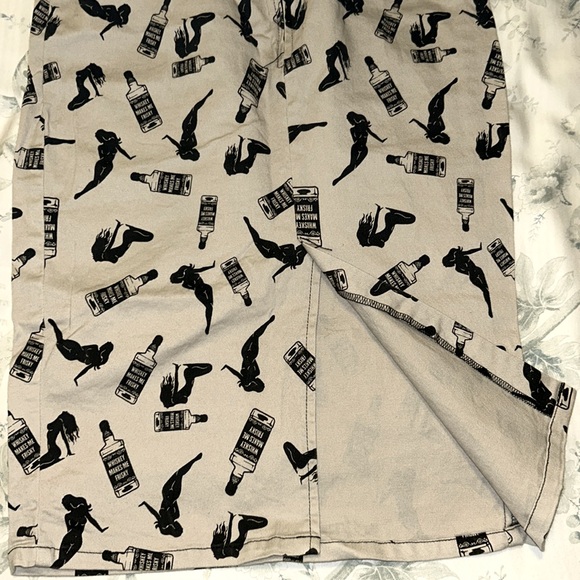 Switchblade Stiletto Whiskey Makes Me Frisky dress, size small?? - Picture 8 of 10